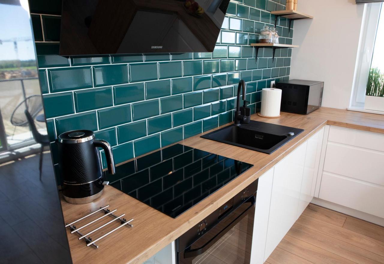 Luxus Apartament Tulipan กดิเนีย ภายนอก รูปภาพ
